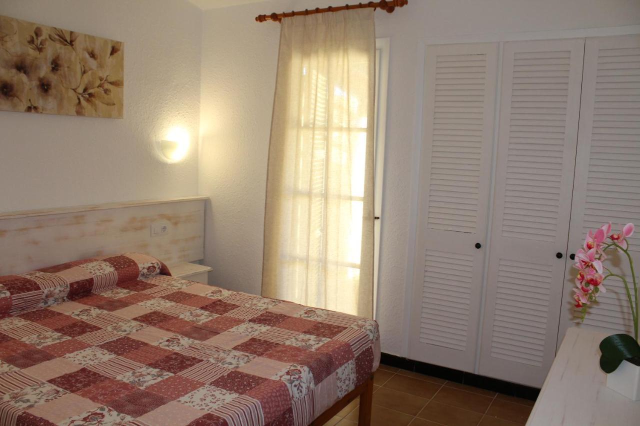 דירות קאלה אן בלאנס Apartamento Con Piscina En Ciudadela, Cala En Blanes מראה חיצוני תמונה