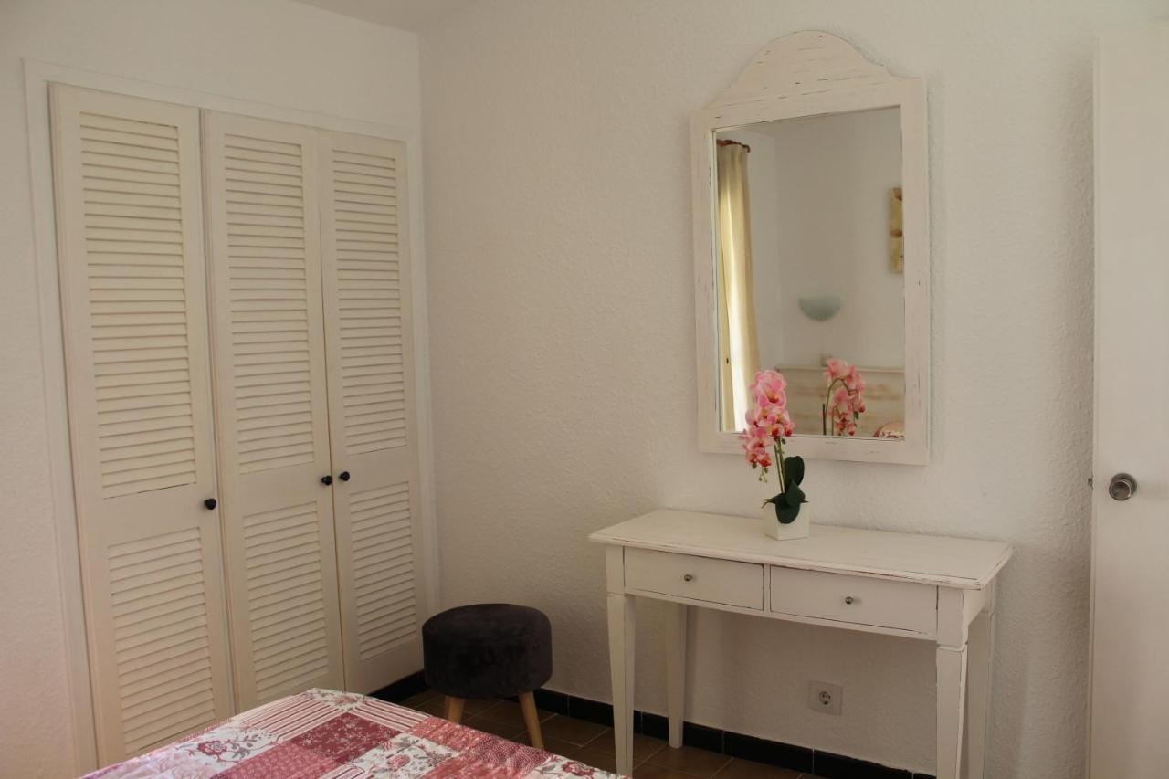 דירות קאלה אן בלאנס Apartamento Con Piscina En Ciudadela, Cala En Blanes מראה חיצוני תמונה
